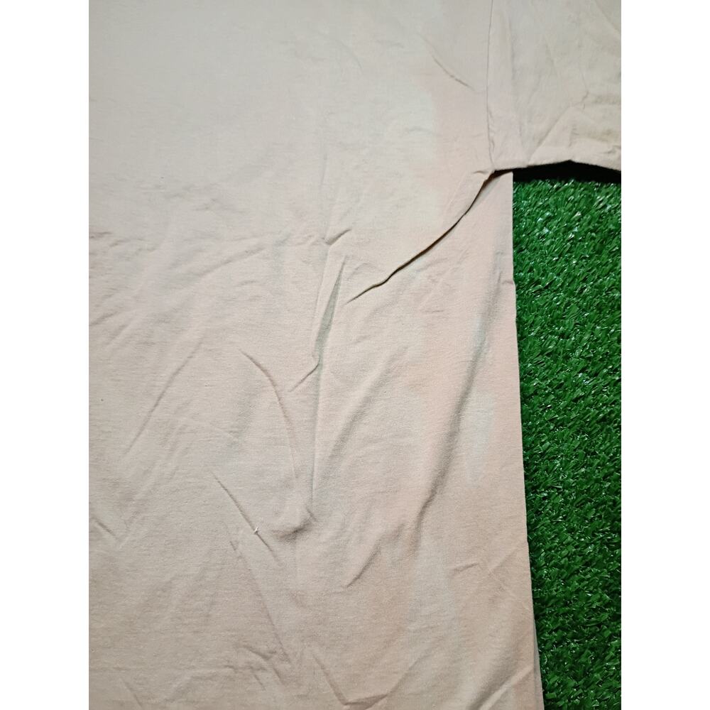 Vintage Fruit of the Loom Budapest Graphic Tee L - Picture 7 of 7